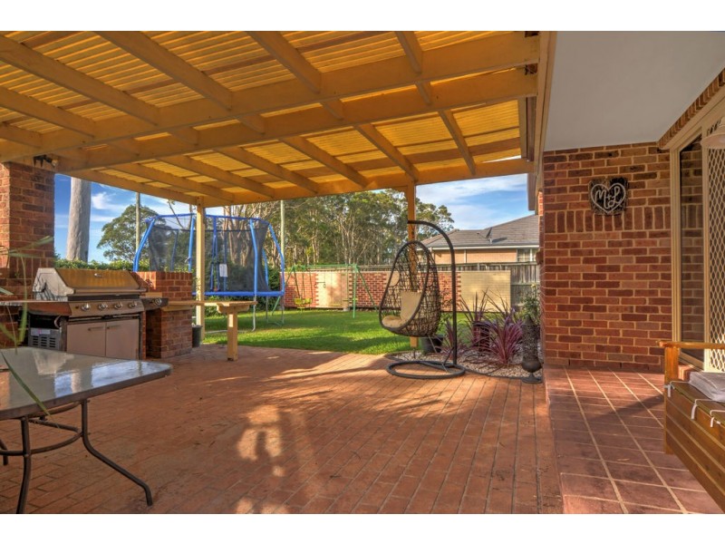 13 Robinia Way, Worrigee NSW 2540