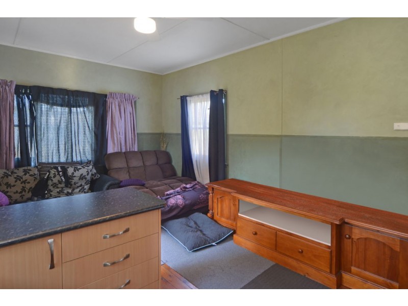 7 Beinda Street, Bomaderry NSW 2541