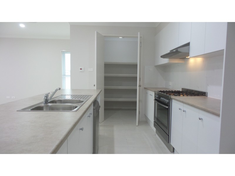 22 Brassia Rise, South Nowra NSW 2541