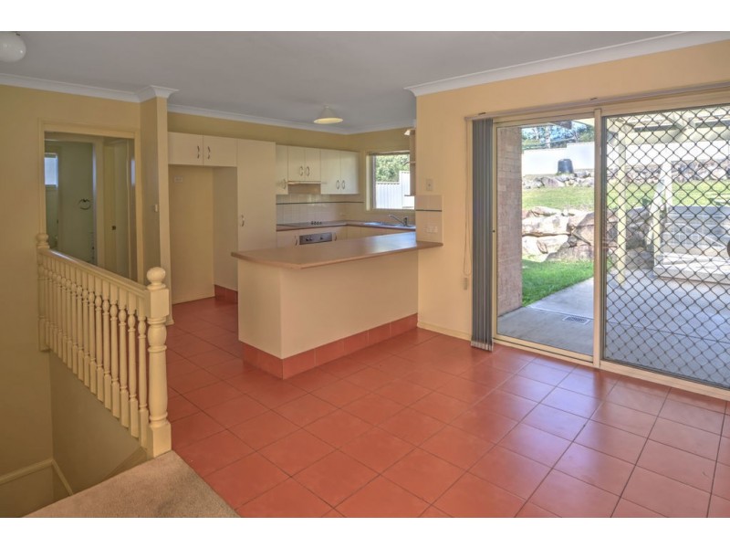 1 Nundah Close, Bomaderry NSW 2541