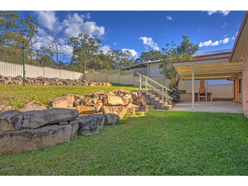 1 Nundah Close, Bomaderry NSW 2541