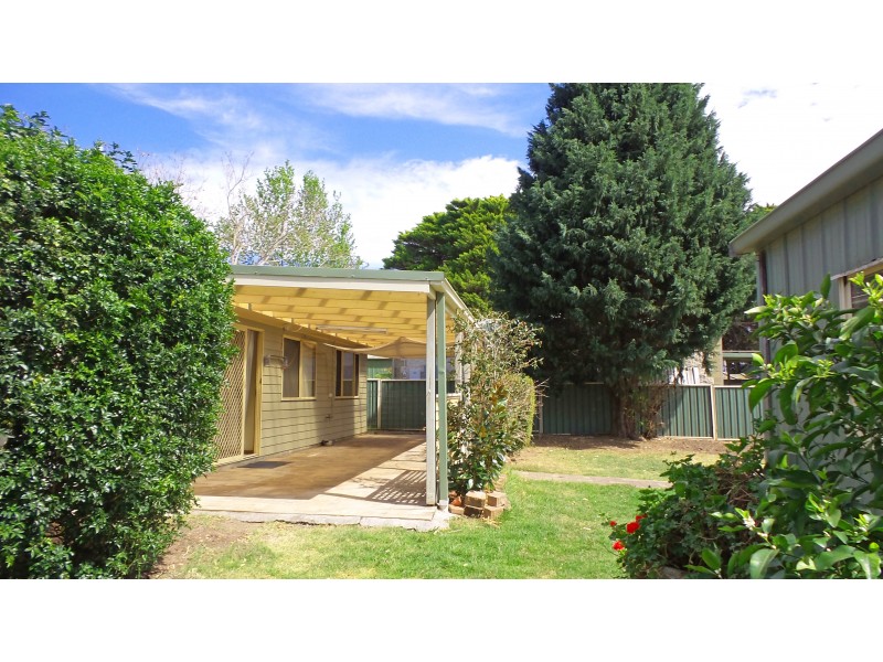 111A Cambewarra Road, Bomaderry NSW 2541