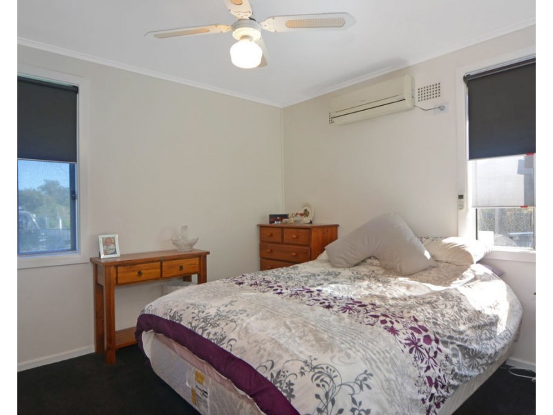 12 Shirley Street, Bomaderry NSW 2541