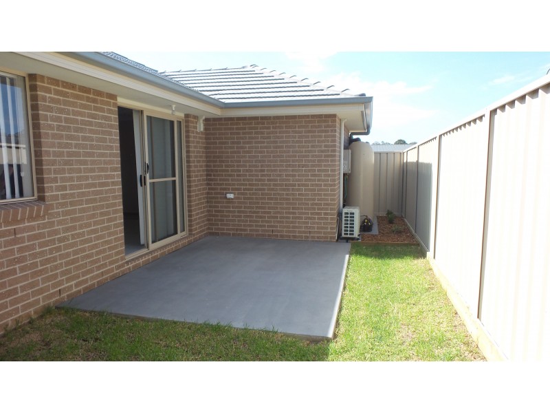 1/5 Elian Crescent, South Nowra NSW 2541