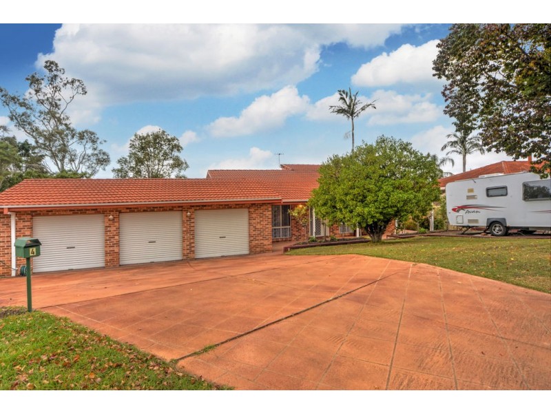 4 Narrien Place, North Nowra NSW 2541