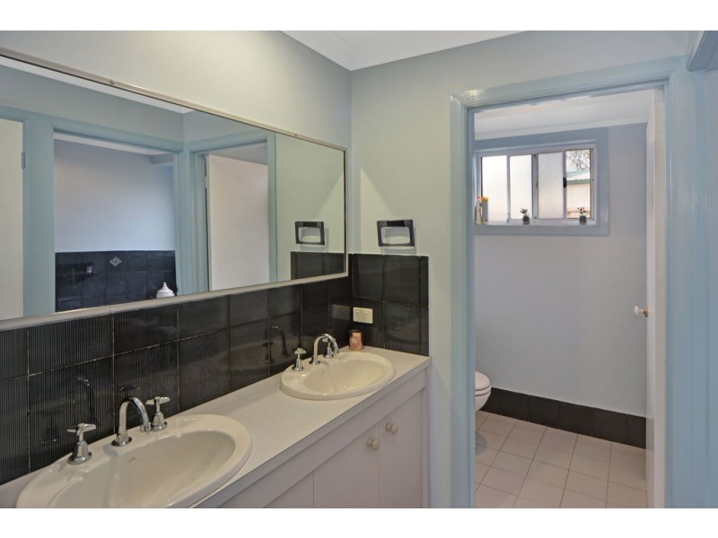 4 Narrien Place, North Nowra NSW 2541