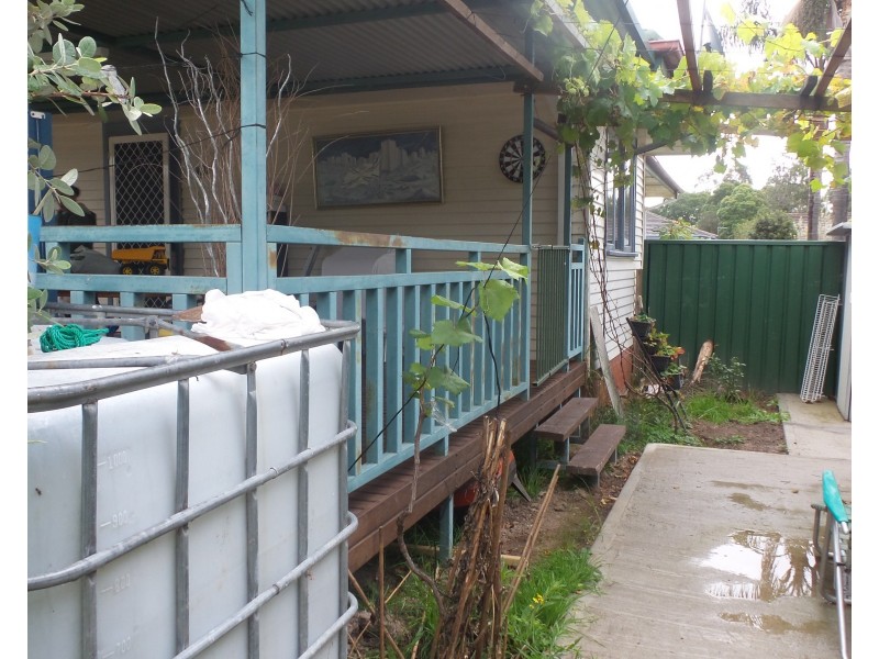 22 McKay Street, Nowra NSW 2541