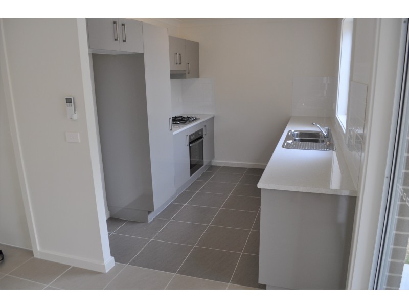 13b Junction Street, Nowra NSW 2541