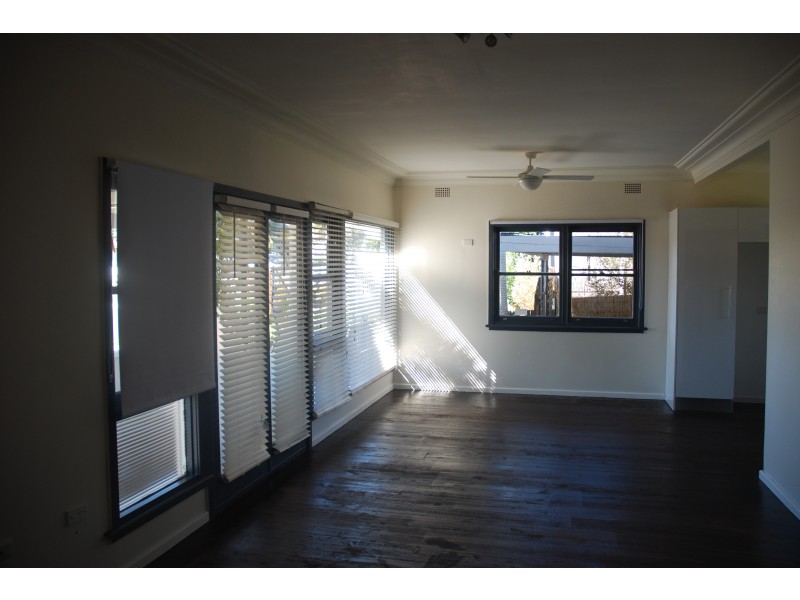 106 Kalandar Street, Nowra NSW 2541