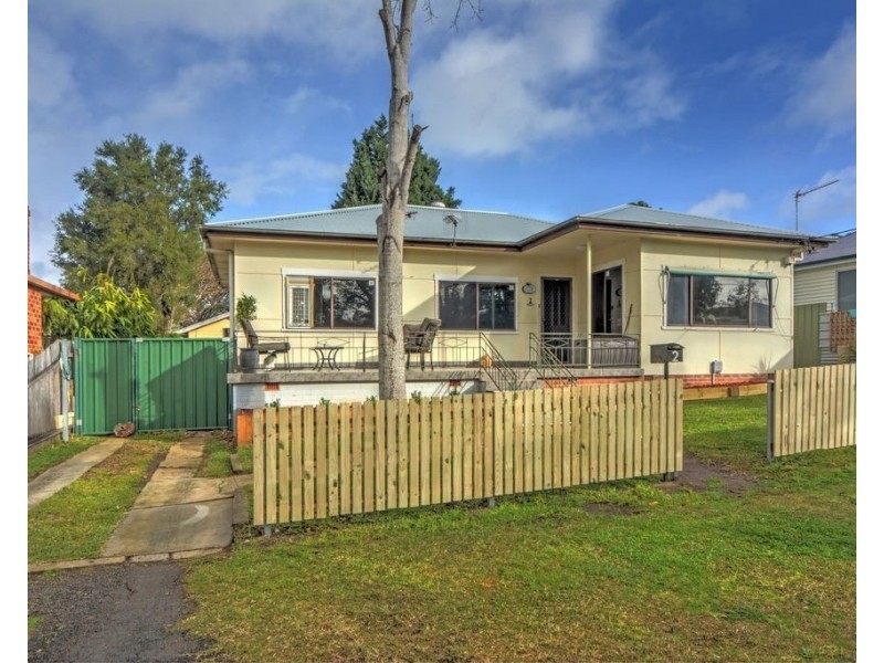 2 Huxley Street, Nowra NSW 2541
