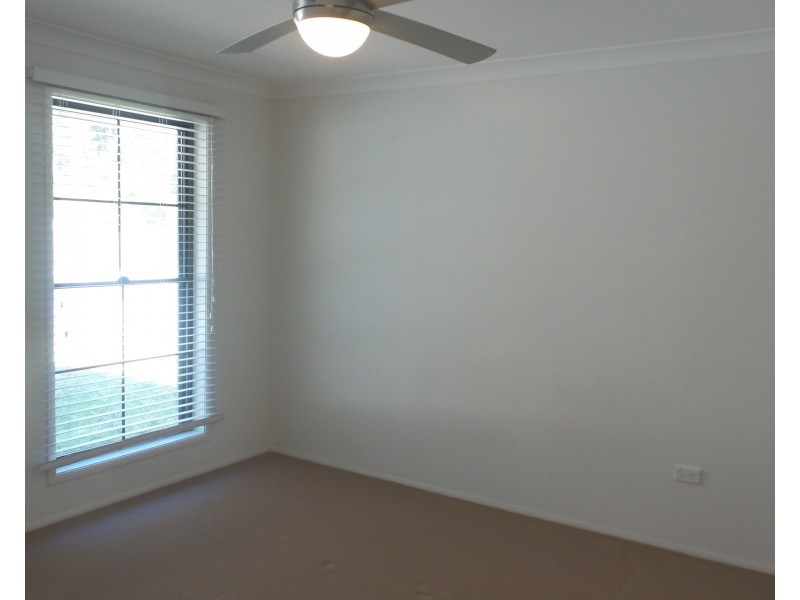 38 Rannoch Drive, West Nowra NSW 2541