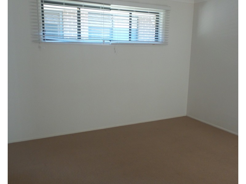 38 Rannoch Drive, West Nowra NSW 2541