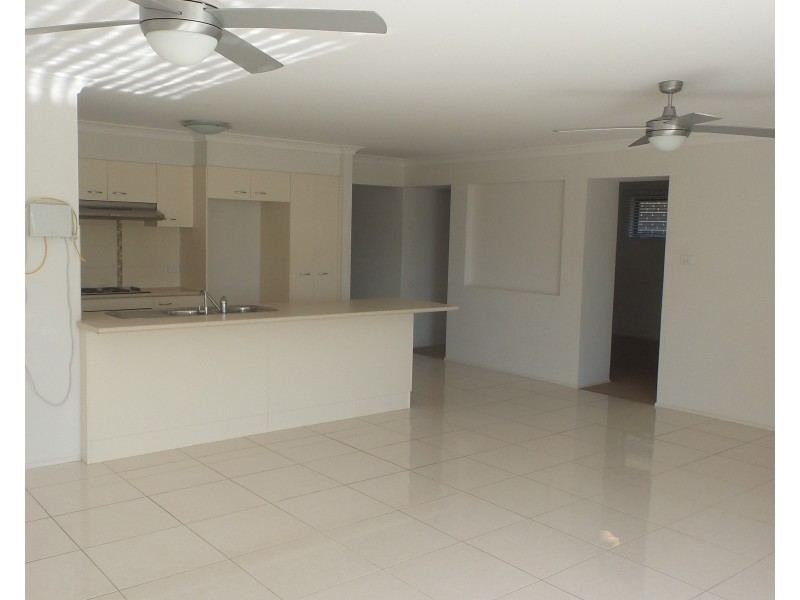 38 Rannoch Drive, West Nowra NSW 2541