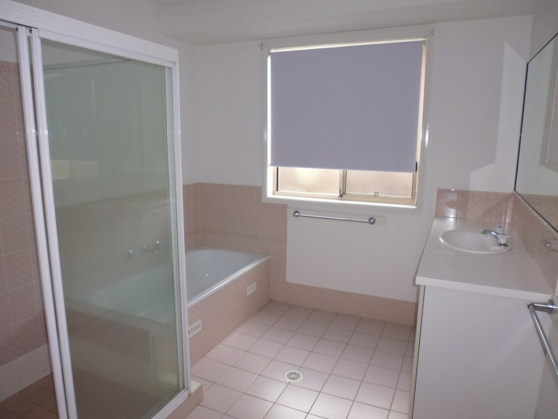 32 Elderberry Avenue, Worrigee NSW 2540