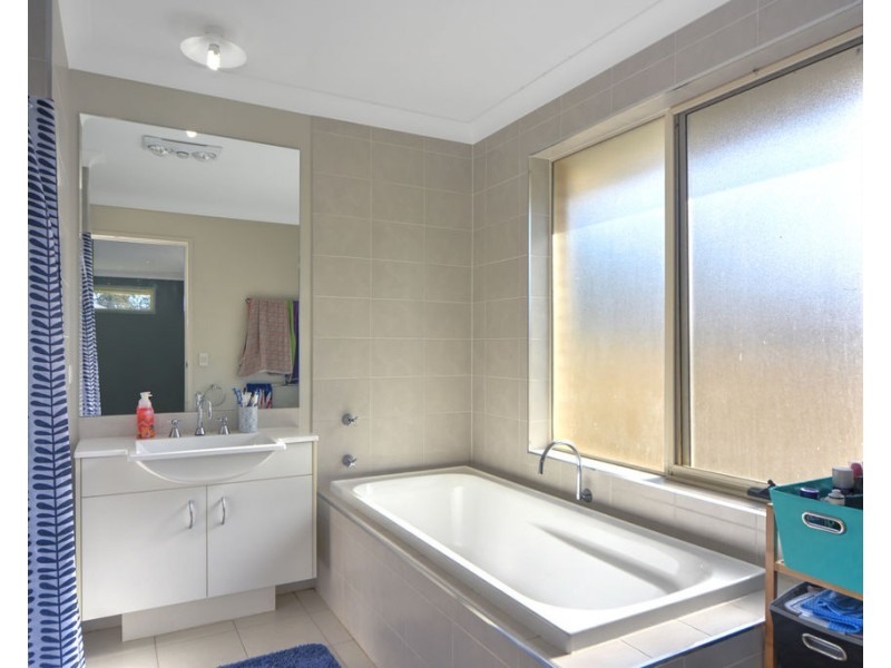 12 Coral Sea Drive, West Nowra NSW 2541