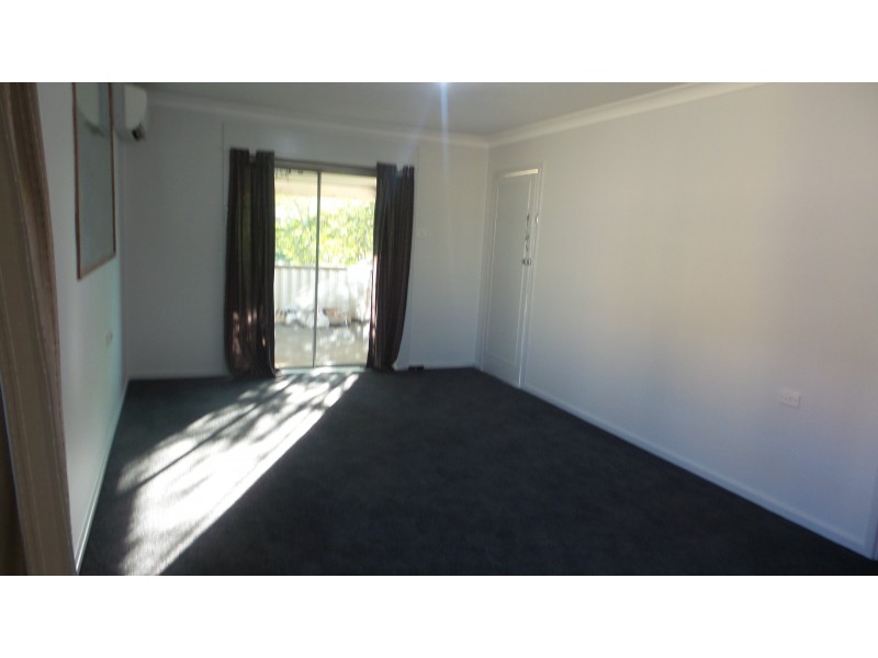 2 Moresby Street, Nowra NSW 2541