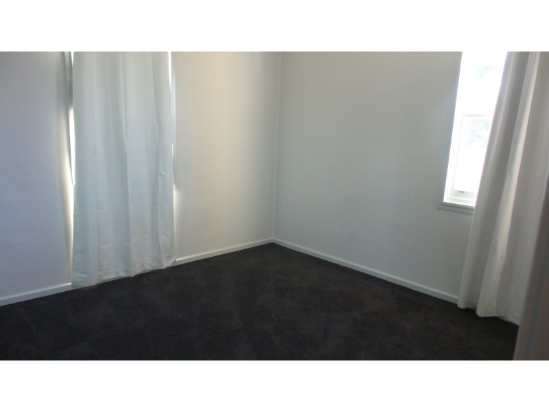2 Moresby Street, Nowra NSW 2541