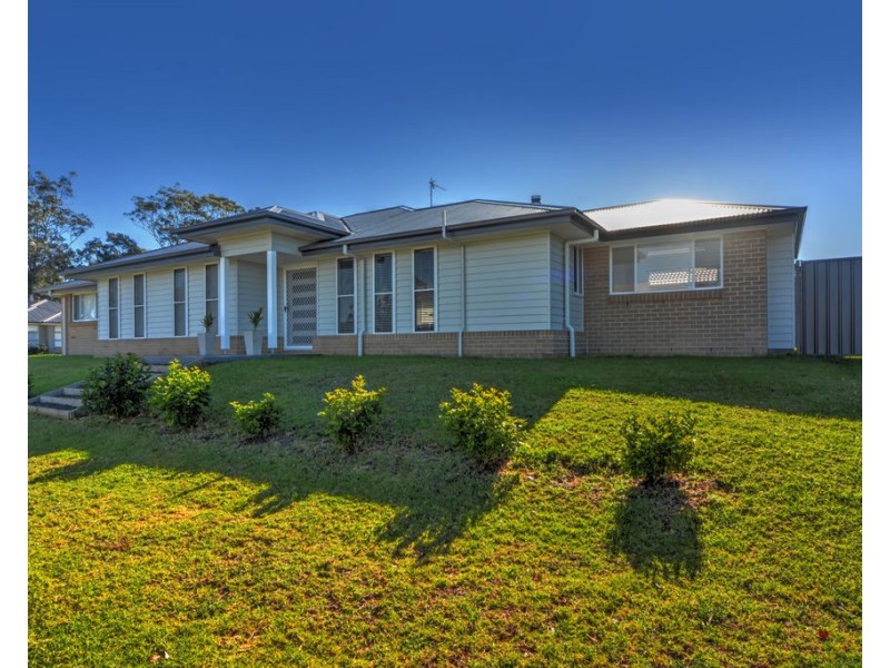 15 Bowerbird Street, South Nowra NSW 2541