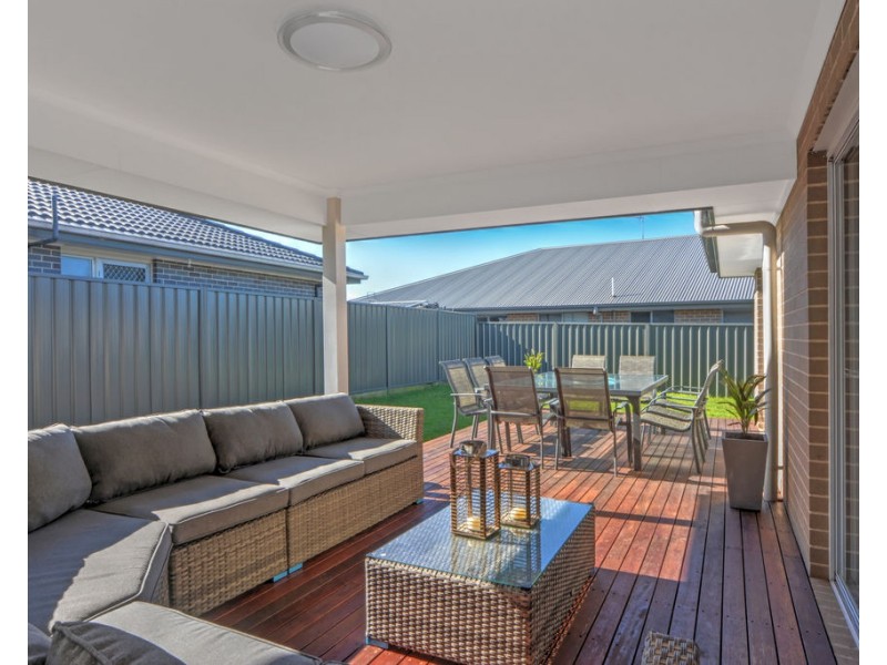 15 Bowerbird Street, South Nowra NSW 2541
