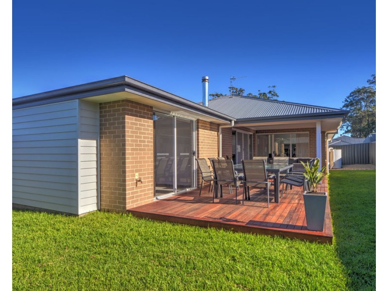 15 Bowerbird Street, South Nowra NSW 2541