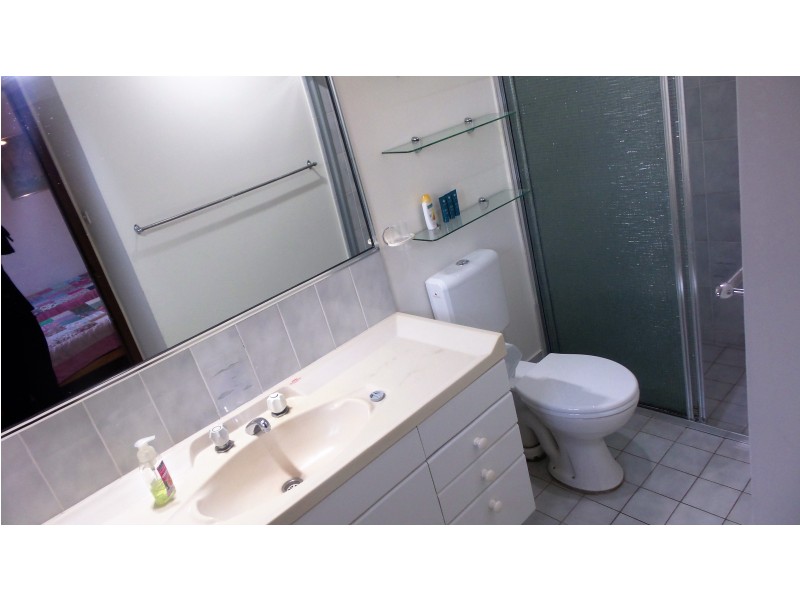 104a Warren Avenue, North Nowra NSW 2541