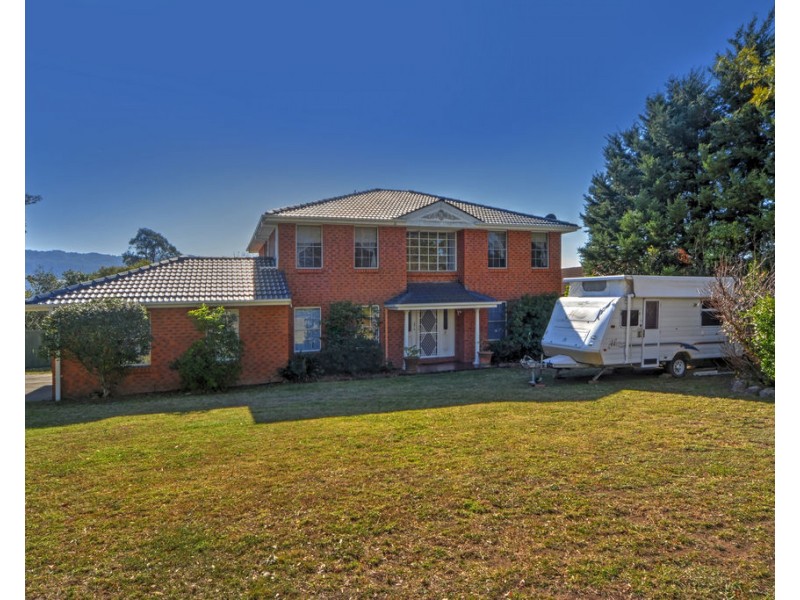 21 Woorin Close, Bomaderry NSW 2541