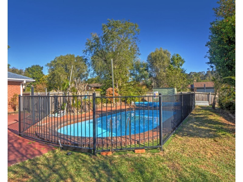 21 Woorin Close, Bomaderry NSW 2541
