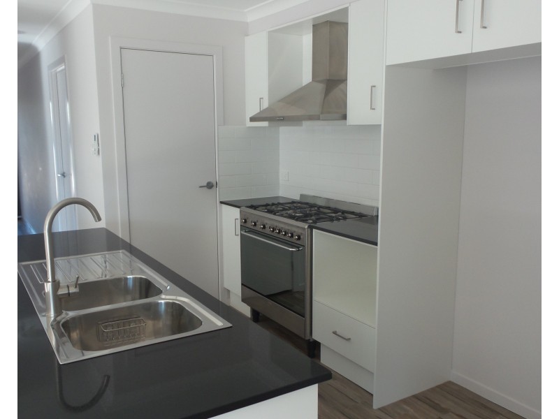 29 Seagrass Avenue, Vincentia NSW 2540