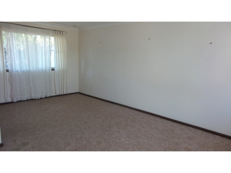 4/19 Coomea Street, Bomaderry NSW 2541