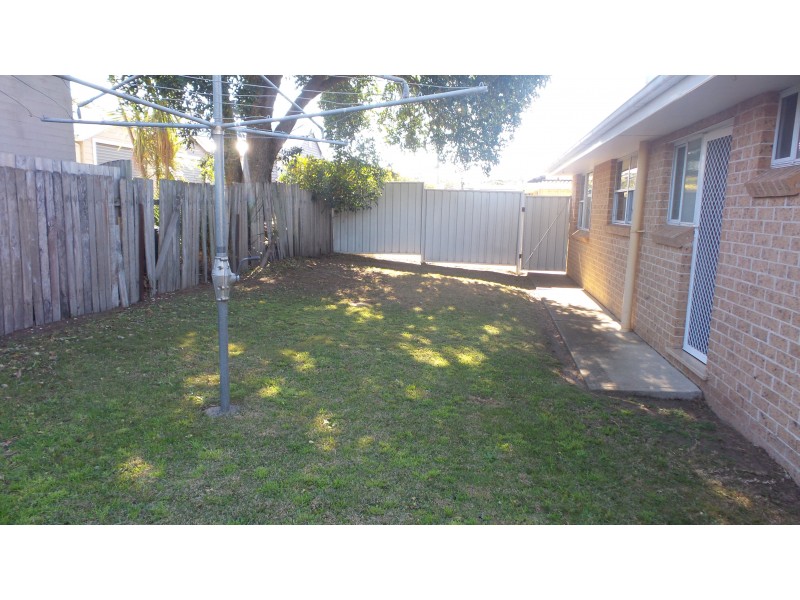 4/19 Coomea Street, Bomaderry NSW 2541