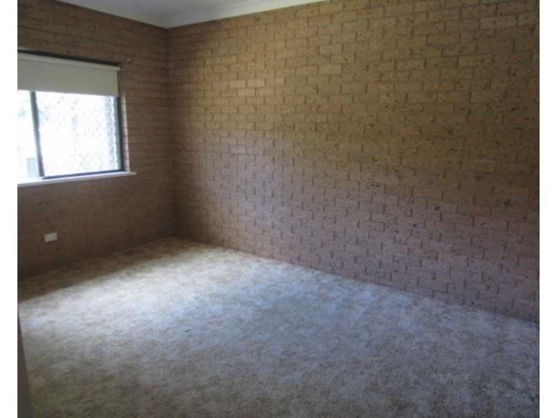 2/100 Kalandar Street, Nowra NSW 2541