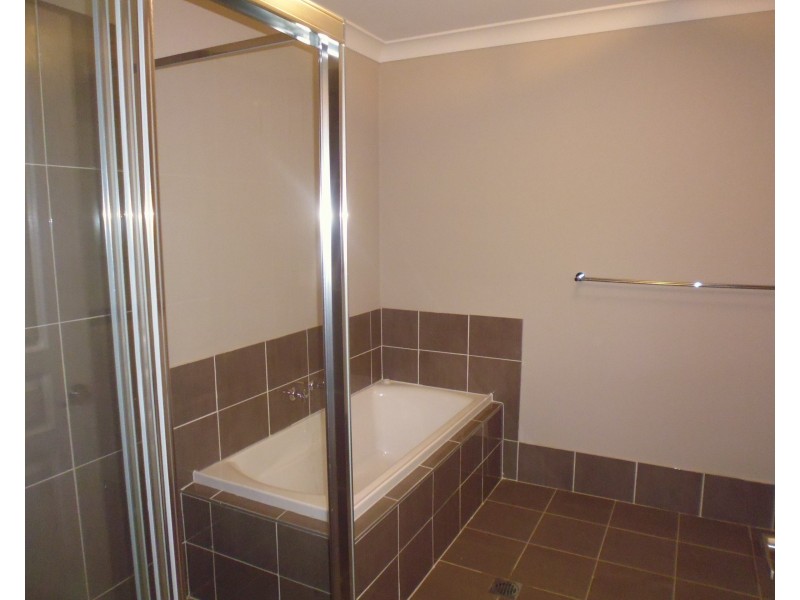 27b The Garden Walk, Worrigee NSW 2540