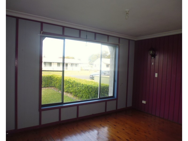 3 Tallayang Street, Bomaderry NSW 2541