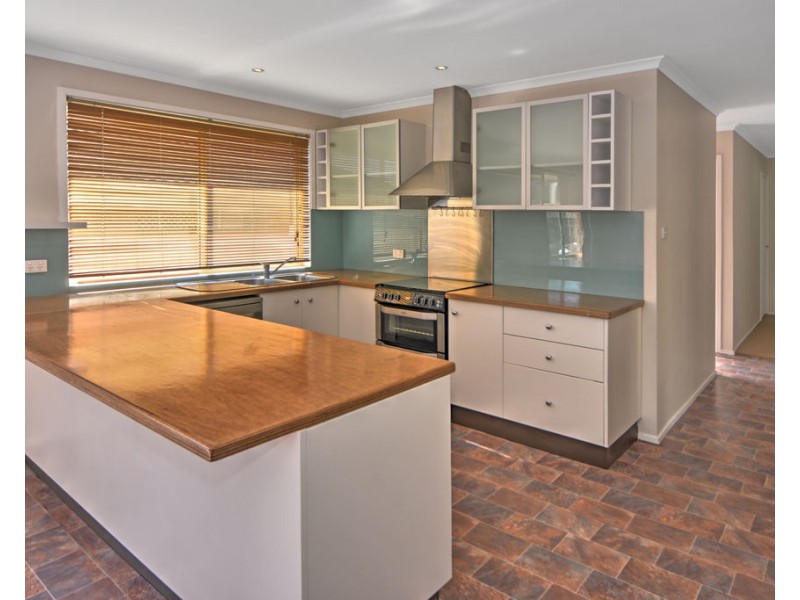 13 Peppermint Drive, Worrigee NSW 2540