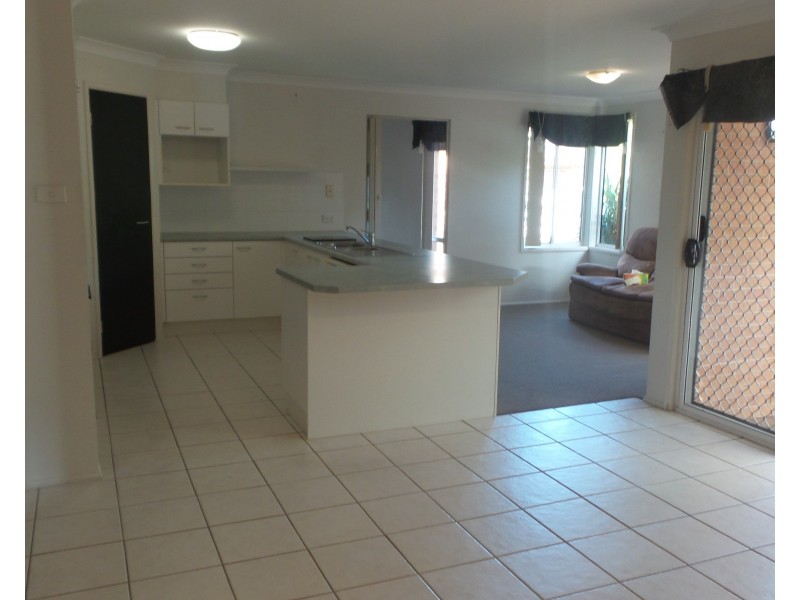 6 Gardenia Crescent, Bomaderry NSW 2541