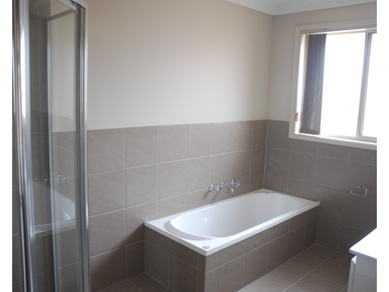 29 Depot Road, West Nowra NSW 2541