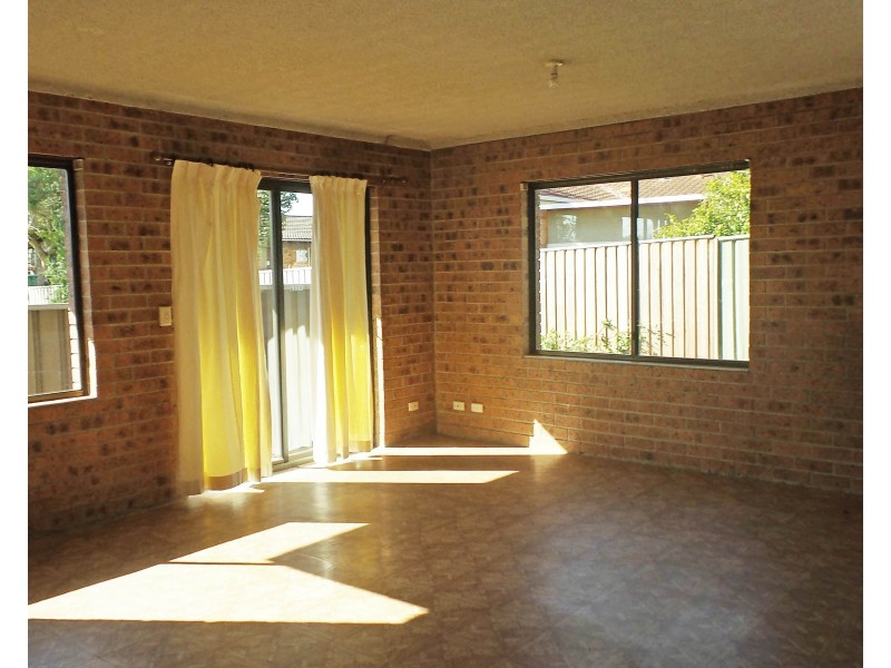 1/1a Shorland Place, Nowra NSW 2541