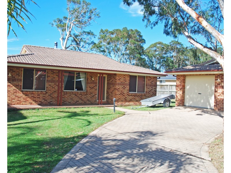 13 Robinia Way, Worrigee NSW 2540