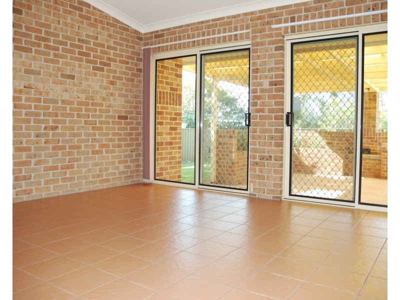 13 Robinia Way, Worrigee NSW 2540