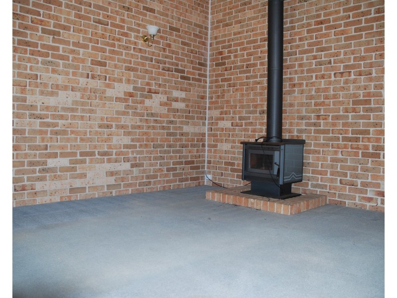 13 Robinia Way, Worrigee NSW 2540