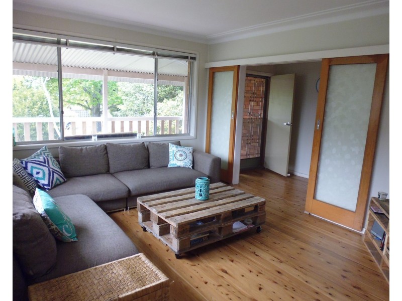 18 Hewlett Avenue, North Nowra NSW 2541