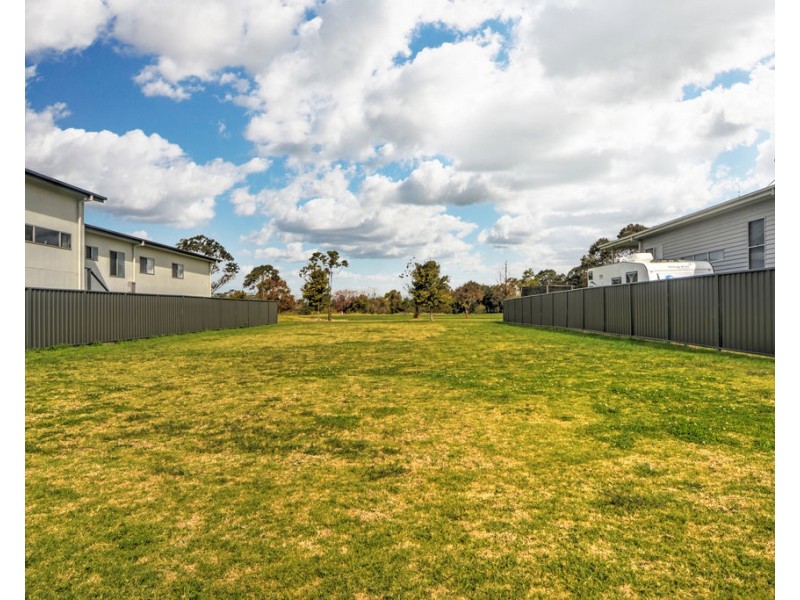 56 Lyrebird Drive, Nowra NSW 2541