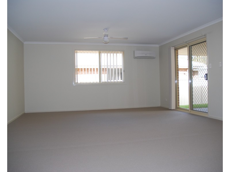 13 Candlebark Close, West Nowra NSW 2541