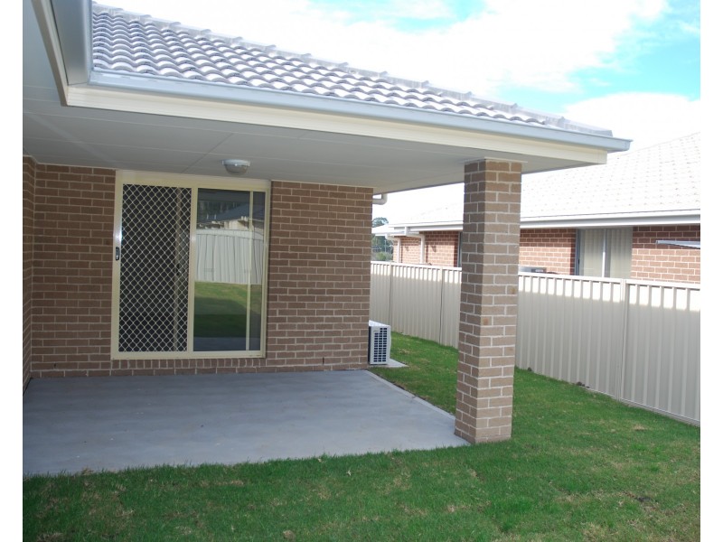 13 Candlebark Close, West Nowra NSW 2541