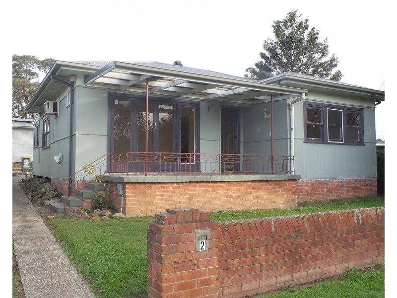 2 Ernest Street, Nowra NSW 2541