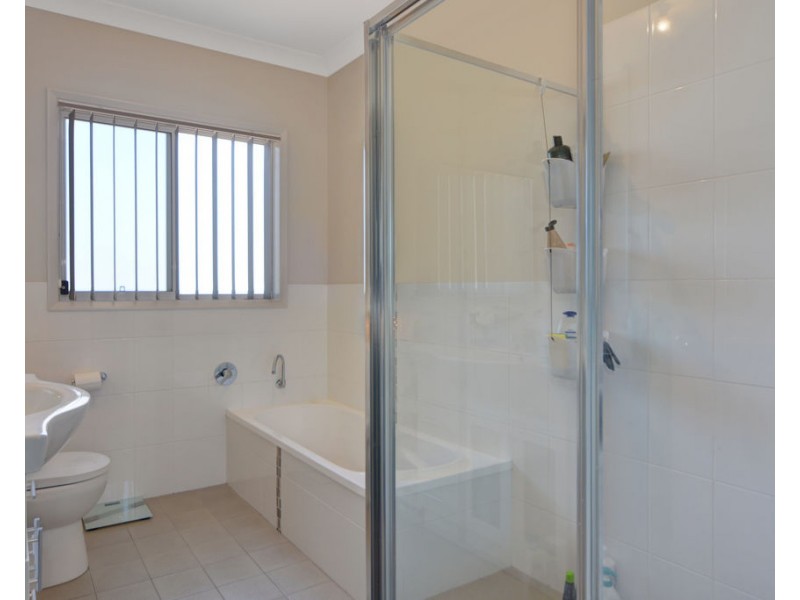 21 Sutherland Drive, North Nowra NSW 2541