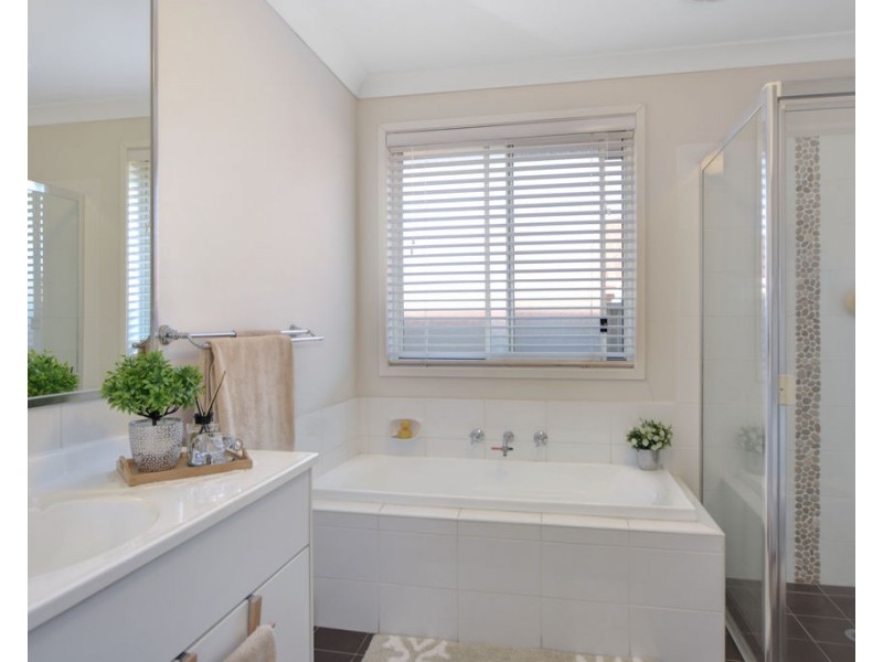 95 Isa Road, Worrigee NSW 2540