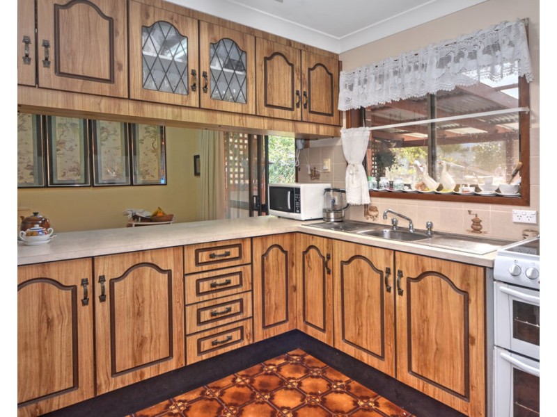 6 Maybern Close, North Nowra NSW 2541