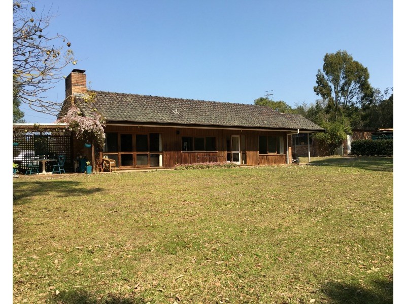 126 Croziers Road, Jaspers Brush NSW 2535