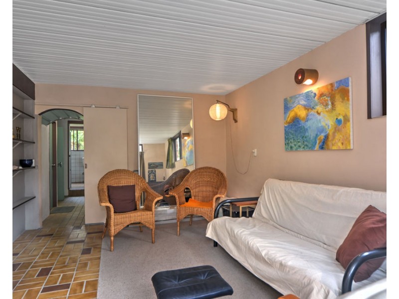 14 Lyndhurst Drive, Bomaderry NSW 2541